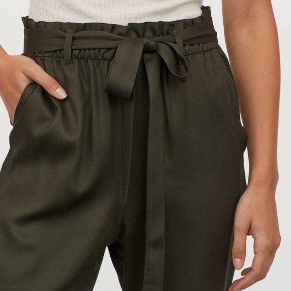 H&M Pants - NWT H&M Paper Bag Tie-Front Pants